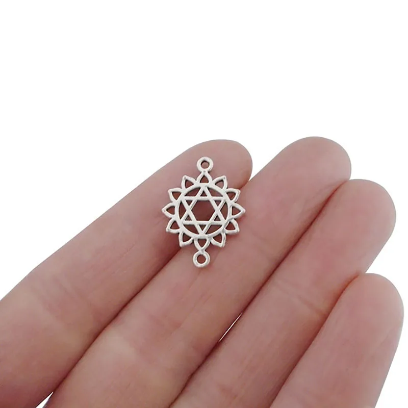 10 X Antique Silver Star of David Connectors Charms Pendants Double Sided Round for DIY Handmade Jewelry Making Findings 20x15mm
10 X Antique Silver Star of David Connectors Charms Pendants Double Sided Round for DIY Handmade Jewelry Making Findings 20x15mm