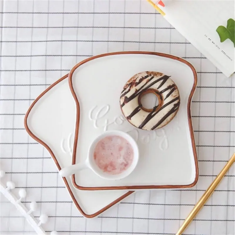 6.5 Inch Toast Shape Dinner Plates Ceramic Dish Plate Porcelain Food Tray Kitchen Tools Tableware Kids Breakfast Bread Dish
6.5 Inch Toast Shape Dinner Plates Ceramic Dish Plate Porcelain Food Tray Kitchen Tools Tableware Kids Breakfast Bread Dish