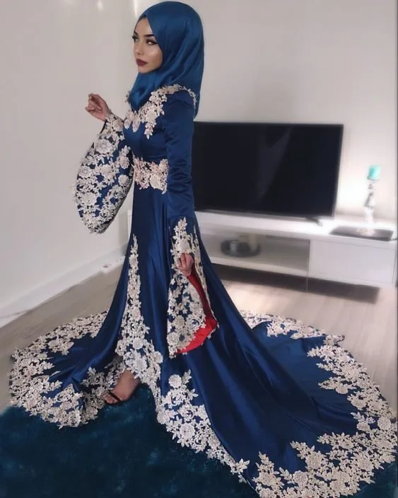 Sexy Elegant Women Formal Gala Party Long Dress Plus Size Arabic Muslim Blue Long Sleeve Evening Prom Dresses Gown 2019
Sexy Elegant Women Formal Gala Party Long Dress Plus Size Arabic Muslim Blue Long Sleeve Evening Prom Dresses Gown 2019