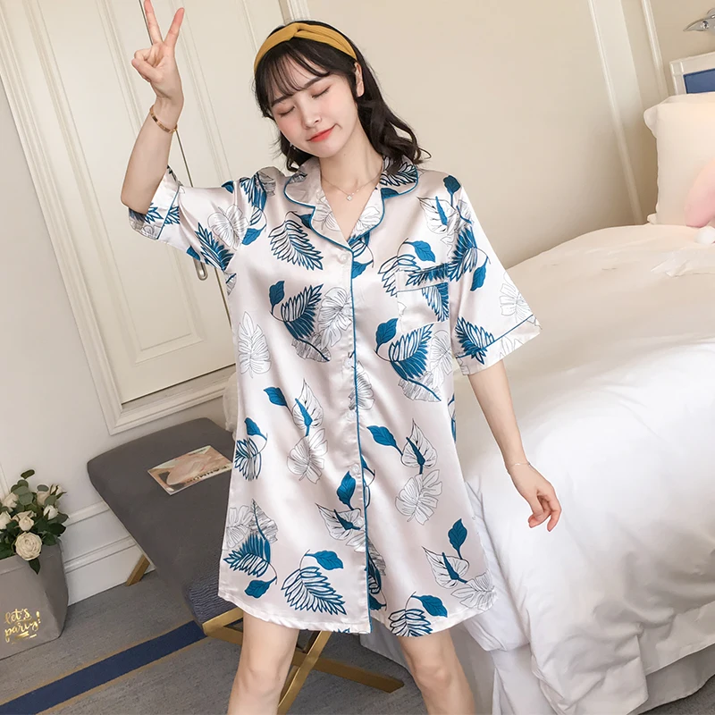 high quality Summer Silk Women Sleepwear Sexy Causal Sleepshirt cute Print Ladies Nightgown Young Girl Outwear Nightdress Party
high quality Summer Silk Women Sleepwear Sexy Causal Sleepshirt cute Print Ladies Nightgown Young Girl Outwear Nightdress Party