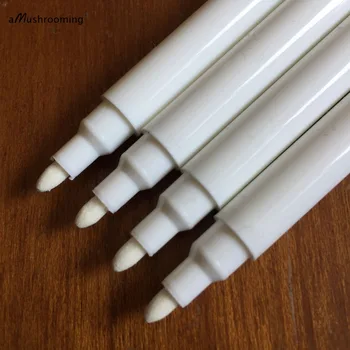 x2 White Chalk Pen for Smaller Chalk Labels/Wooden Mini Chalkboards - Artist Drawing Supplies - Wedding/Baby Shower Accessories
x2 White Chalk Pen for Smaller Chalk Labels/Wooden Mini Chalkboards - Artist Drawing Supplies - Wedding/Baby Shower Accessories