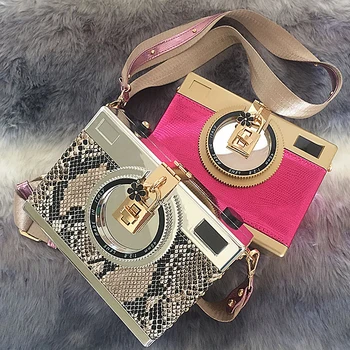 High quality fashion design snakeskin pattern retro camera styling mini shoulder bag messenger bag ladies handbag party Clutch
High quality fashion design snakeskin pattern retro camera styling mini shoulder bag messenger bag ladies handbag party Clutch