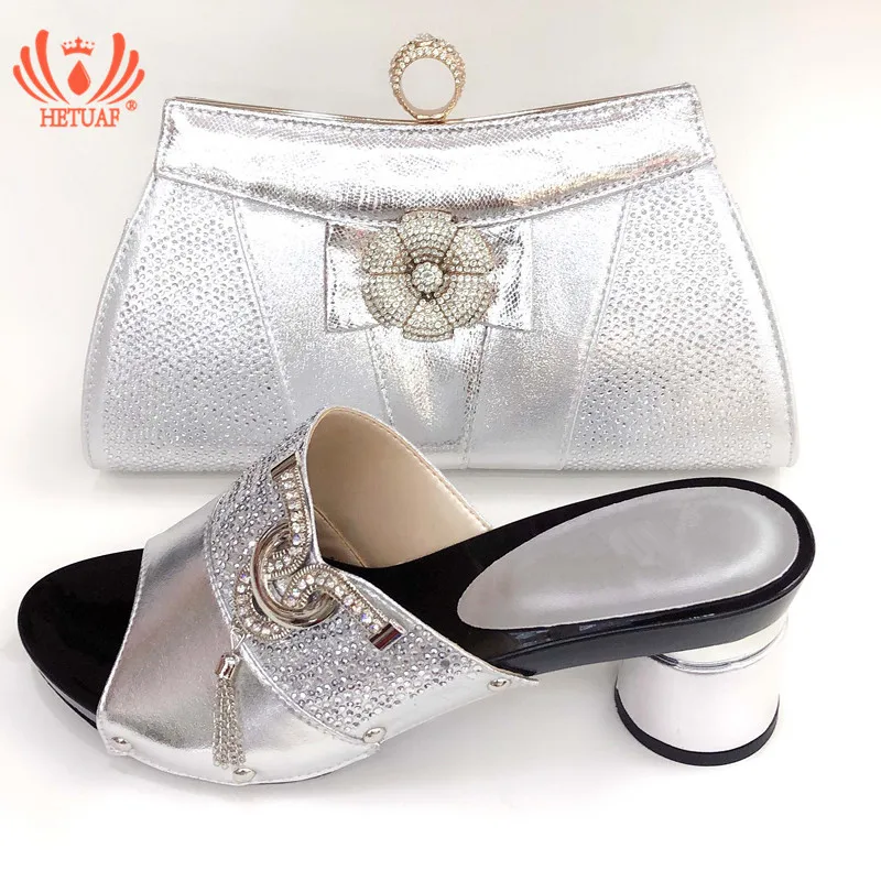 2019 New Silver Color Shoes and Bag Set African Sets Shoes and Bags To Match African Shoe and HandBag Set Evening Party Wedding
2019 New Silver Color Shoes and Bag Set African Sets Shoes and Bags To Match African Shoe and HandBag Set Evening Party Wedding