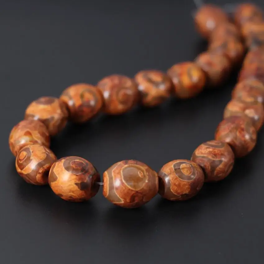 3Strands/Lot,15.5"/Strand Antiquity Old 3 Eye Tibetan Mystical Onxy Dzi Oval Drum Rice Shape Beads Wholesale,DIY Jewelry Making
3Strands/Lot,15.5"/Strand Antiquity Old 3 Eye Tibetan Mystical Onxy Dzi Oval Drum Rice Shape Beads Wholesale,DIY Jewelry Making