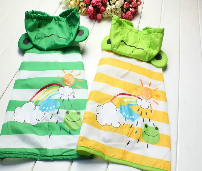 Pet Clothes Waterproof Dog Raincoat Large Dog Rain Jacket With Rainbow Frog Prints
Pet Clothes Waterproof Dog Raincoat Large Dog Rain Jacket With Rainbow Frog Prints