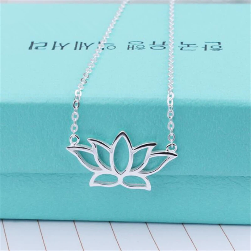 Hot sale best friend sister simple trendy lotus flower pendant necklace S925 pure sliver plant jewelry sale items kette TYN0181
Hot sale best friend sister simple trendy lotus flower pendant necklace S925 pure sliver plant jewelry sale items kette TYN0181