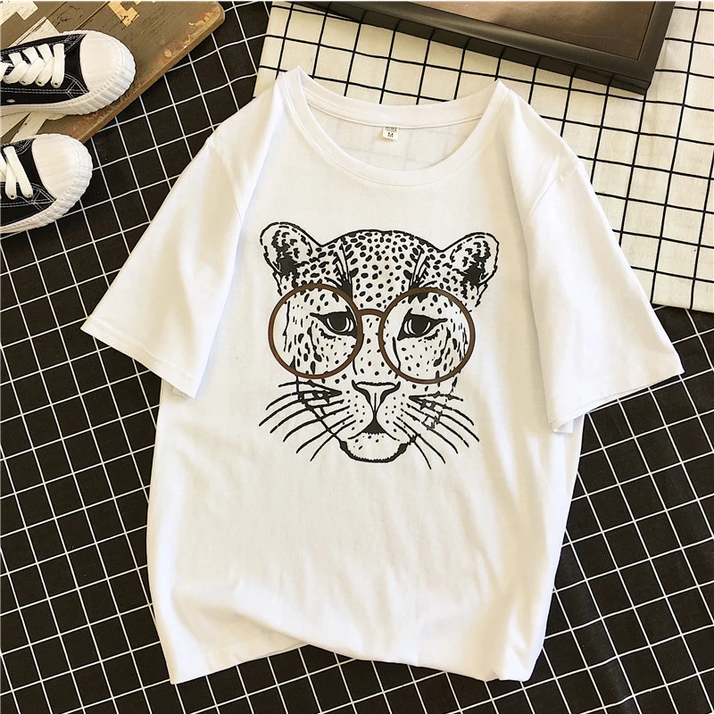 Feminine Cool Tiger Print Ladies 2019 Spring Summer Cotton Loose T Shirts Femme Short sleeve Tee Tops Women Round neck T shirts
Feminine Cool Tiger Print Ladies 2019 Spring Summer Cotton Loose T Shirts Femme Short sleeve Tee Tops Women Round neck T shirts