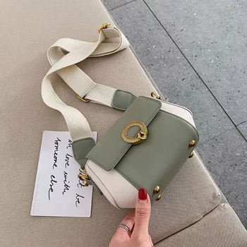2019 Crossbody Bags For Women Hit Color Wide Strap Shoulder Messenger Bag Lady Chic Travel Purses and Clutch Bolsa Femininas
2019 Crossbody Bags For Women Hit Color Wide Strap Shoulder Messenger Bag Lady Chic Travel Purses and Clutch Bolsa Femininas