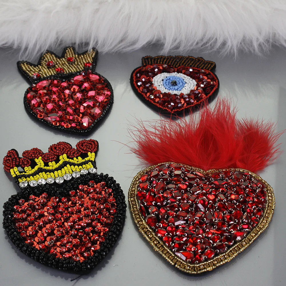 Fashion Fur Red Heart Patches Beaded Rhinestones Applique for Handmade Crystal Bag Craft Decorated Sewing Accessories B132
Fashion Fur Red Heart Patches Beaded Rhinestones Applique for Handmade Crystal Bag Craft Decorated Sewing Accessories B132