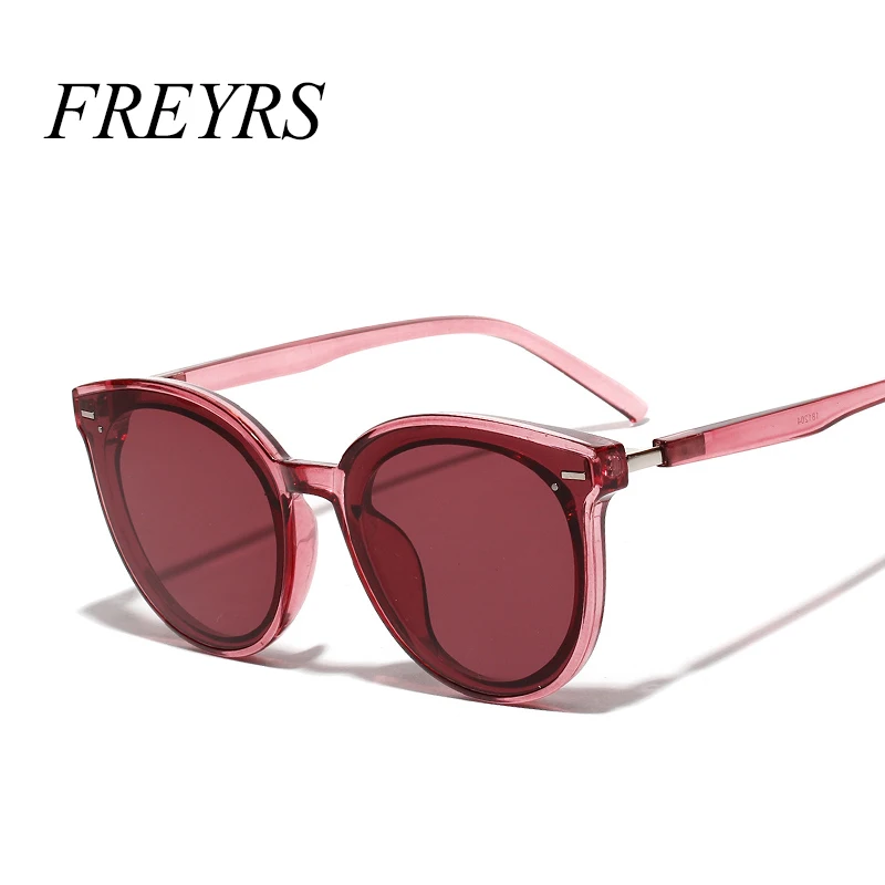 FREYRS Cat Eye Sunglasses Women Fashion Brand Designer Retro Sun Glasses Vintage Red Eyeglasses Ladies Glasses UV40 5367
FREYRS Cat Eye Sunglasses Women Fashion Brand Designer Retro Sun Glasses Vintage Red Eyeglasses Ladies Glasses UV40 5367