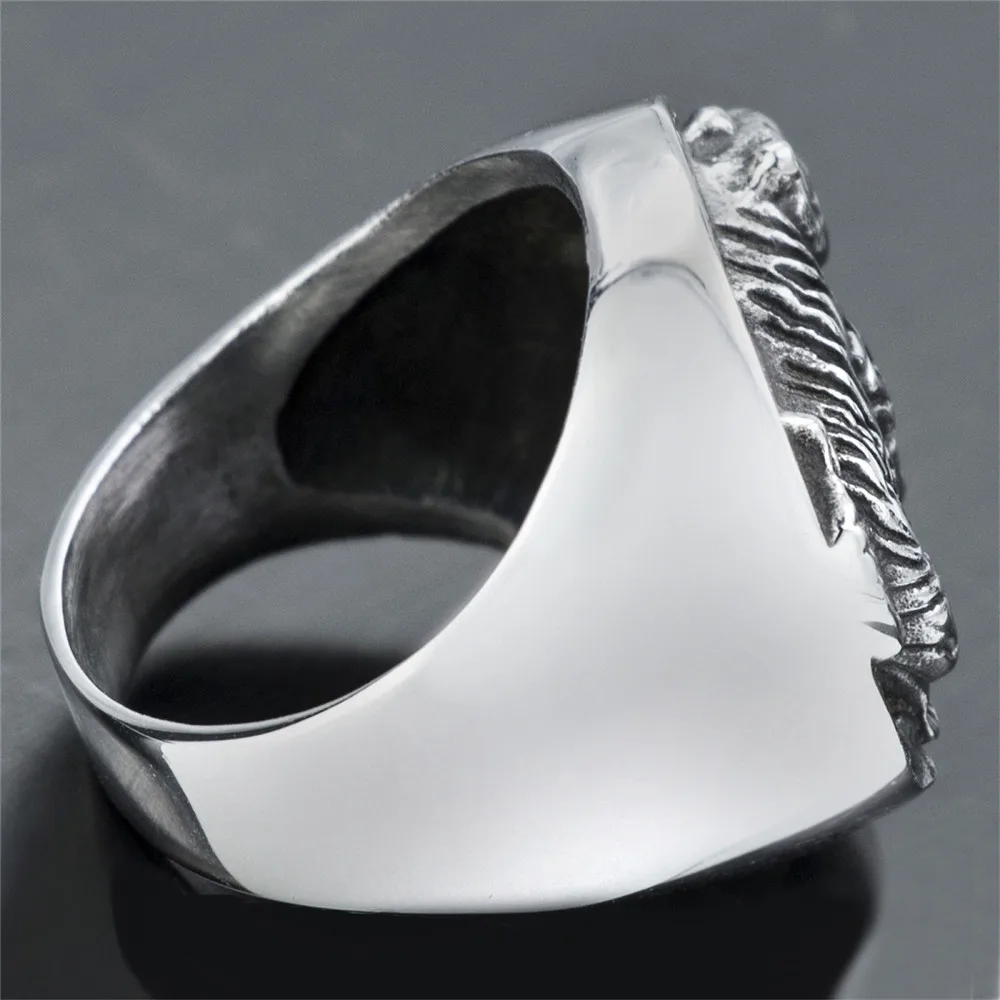 5aed3e392828523389aee151-2-ori