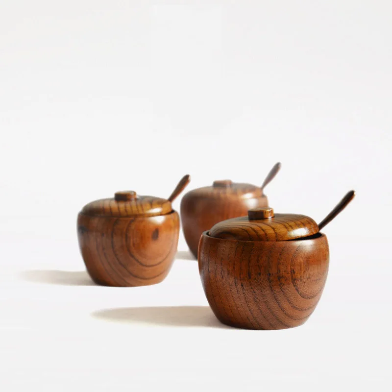 1Pcs/Set Japanese Natural Wood Spice Jar with Lid Fashion Sugar Bowl Salt Jar with Free Spoon Kitchen Accessories
1Pcs/Set Japanese Natural Wood Spice Jar with Lid Fashion Sugar Bowl Salt Jar with Free Spoon Kitchen Accessories