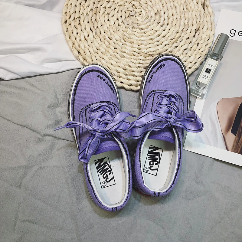 Women Skateboard Shoes Riband Lace Lady Canvas Shoes Purple Lavender Ribbon Lace Up Girl Dirty Shoes Fashion Sneakers White
Women Skateboard Shoes Riband Lace Lady Canvas Shoes Purple Lavender Ribbon Lace Up Girl Dirty Shoes Fashion Sneakers White
