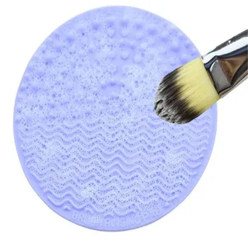 1pcs Brush Cleaner Silicone Makeup Brush Cleansing Pad Palette Brush Cleaner Mat Washing Scrubber Pad Cosmetic pennelli trucco
1pcs Brush Cleaner Silicone Makeup Brush Cleansing Pad Palette Brush Cleaner Mat Washing Scrubber Pad Cosmetic pennelli trucco