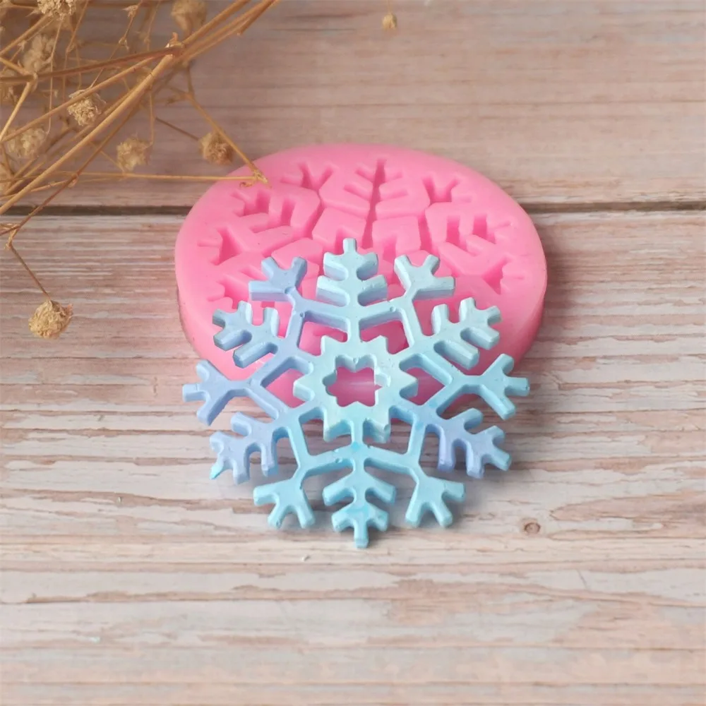Christams Snowflake Shape Fondant Molds Cake Decorating Tool Chocolate Gumpaste Mold Tools Small Size
Christams Snowflake Shape Fondant Molds Cake Decorating Tool Chocolate Gumpaste Mold Tools Small Size