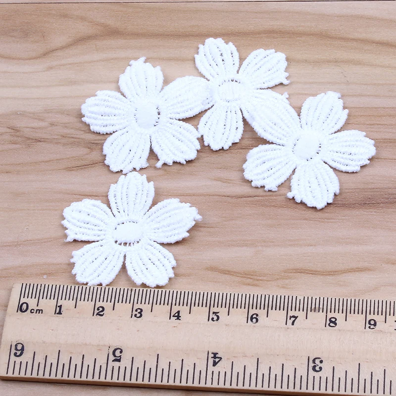 10pcs/lot high quality Lace Fabric Trimming Flower Lace Appliques DIY manual material Garment Accessories
10pcs/lot high quality Lace Fabric Trimming Flower Lace Appliques DIY manual material Garment Accessories