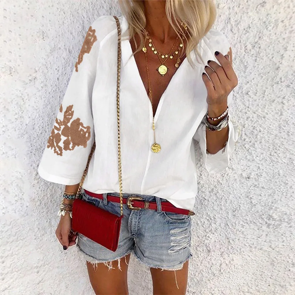 Women's V-neck Loose Printed Three Quarter Blouse Tops 2019 Elegant Ladies Sexy Blouse Streetwear Mujer de Moda New z0720
Women's V-neck Loose Printed Three Quarter Blouse Tops 2019 Elegant Ladies Sexy Blouse Streetwear Mujer de Moda New z0720