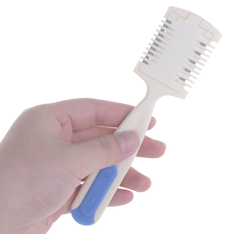 1pc Thinning Bangs Long Hair Beauty Hair Cut Home Hairdresser Makeup Tool Durable Hair Cutting Trimmer Comb Razor Blade Comb
1pc Thinning Bangs Long Hair Beauty Hair Cut Home Hairdresser Makeup Tool Durable Hair Cutting Trimmer Comb Razor Blade Comb