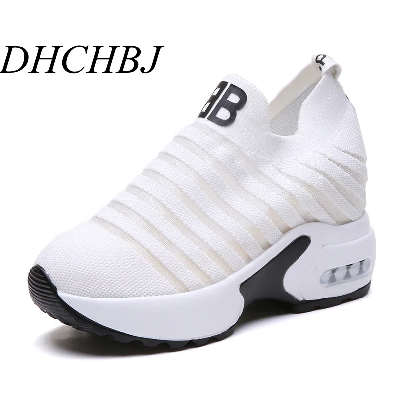 2019 Spring and autumn new fashion wild ladies flat sneakers comfortable breathable Slip-on Women's vulcanized shoes
2019 Spring and autumn new fashion wild ladies flat sneakers comfortable breathable Slip-on Women's vulcanized shoes