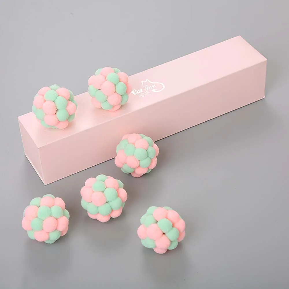 Pet Cat Ball Toy with Bells Lovely Handmade Bouncy Ball Interactive Toy for Cat Fun playing ball pet supplies
Pet Cat Ball Toy with Bells Lovely Handmade Bouncy Ball Interactive Toy for Cat Fun playing ball pet supplies