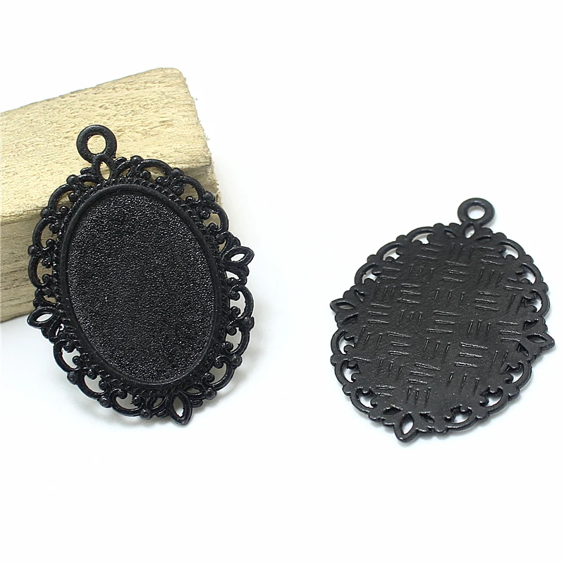 Sweet Bell Free Shipping 20pcs/lot black Tone Oval filigree Frame Cameo Settings 30*40mm (Fit 18*25mm) 8B1311
Sweet Bell Free Shipping 20pcs/lot black Tone Oval filigree Frame Cameo Settings 30*40mm (Fit 18*25mm) 8B1311
