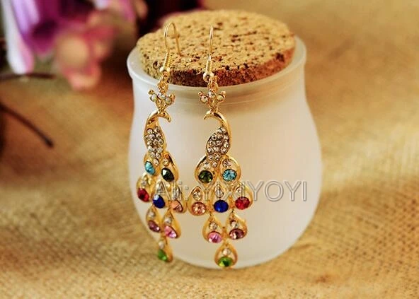 Amazing Cute Charming Peacock Design Earring For Women Multi-Color Crystal Inlay Lucky Dangle Drop Earrings Fashion Earrings
Amazing Cute Charming Peacock Design Earring For Women Multi-Color Crystal Inlay Lucky Dangle Drop Earrings Fashion Earrings
