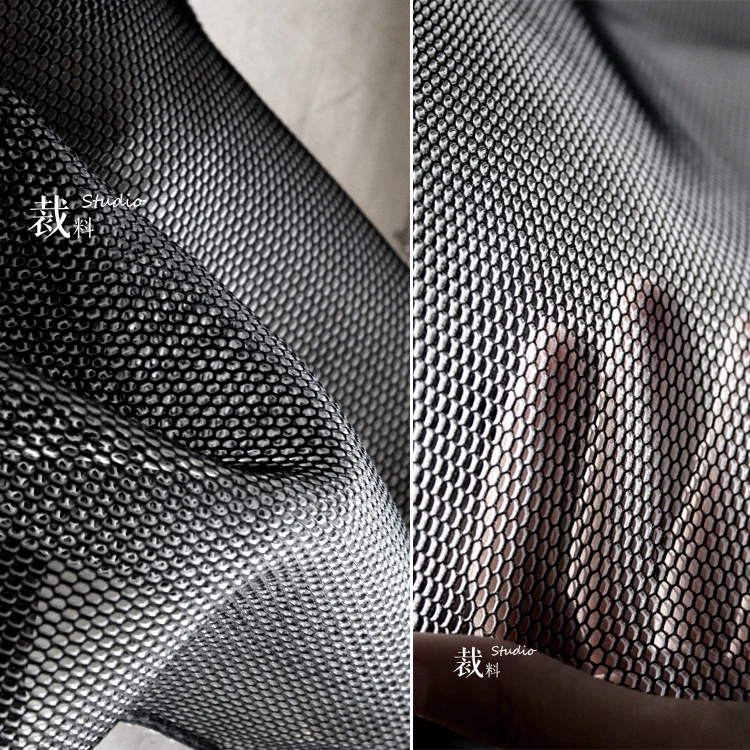 Perspective honeycomb double side air layer mesh designer fabric for patchwork bazin riche getzner tissus telas por metros
Perspective honeycomb double side air layer mesh designer fabric for patchwork bazin riche getzner tissus telas por metros