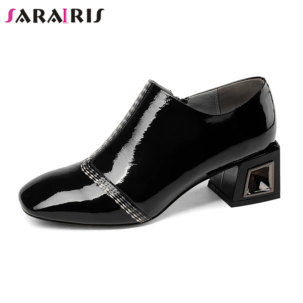 SARAIRIS Brand Fashion Patent Pumps Women Genuine Leather Autumn 2019 New 5 Cm Heels Shoes Woman Office Lady Shoes For Work
SARAIRIS Brand Fashion Patent Pumps Women Genuine Leather Autumn 2019 New 5 Cm Heels Shoes Woman Office Lady Shoes For Work