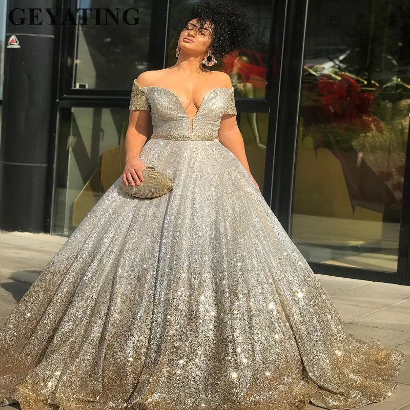 Sparkly Silver Ombre Gold Sequin Quinceanera Dresses for 15 years Masquerade Ball Gowns Off Shoulder V-Neck Sweet 16 Dress 2019
Sparkly Silver Ombre Gold Sequin Quinceanera Dresses for 15 years Masquerade Ball Gowns Off Shoulder V-Neck Sweet 16 Dress 2019