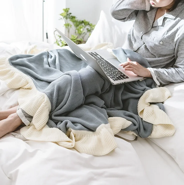 mylb 130*160cm Elegant Ruffles Knitted Blanket INS Nordic Soft Cotton Bedspread Adult Sofa Air On Bed Cobertor Bedding Throw
mylb 130*160cm Elegant Ruffles Knitted Blanket INS Nordic Soft Cotton Bedspread Adult Sofa Air On Bed Cobertor Bedding Throw