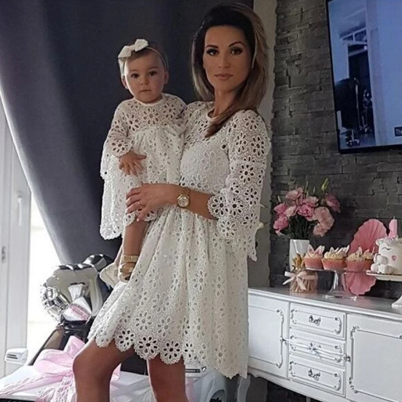 Keelorn Mother and Daughter Lace Dress 2020 Summer Family Matching Outfits White Cute Dresses Half-Sleeve Clothes Party Dresses 
Keelorn Mother and Daughter Lace Dress 2020 Summer Family Matching Outfits White Cute Dresses Half-Sleeve Clothes Party Dresses
