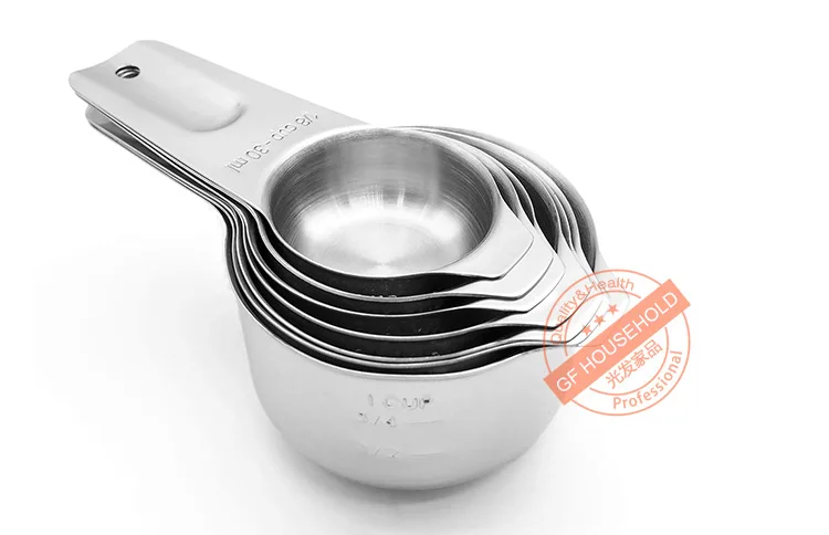 Measuring cups and scoop