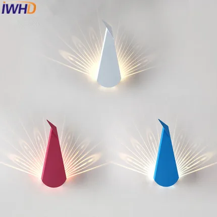 

Железное бра IWHD, современные светодиодные Настенные светильники для дома, модные осветительные приборы для спальни, светильник с аппликацией павлина
