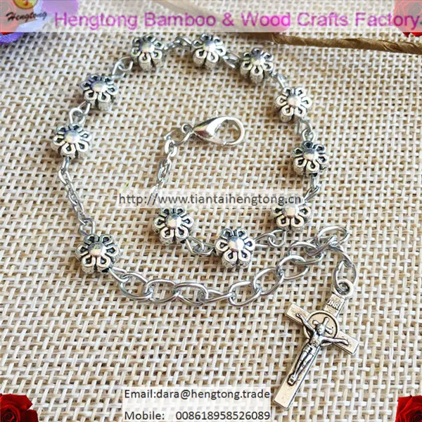 6pcs/pack 7mm alloy bead rosary bracelet with lobster clasps and benedict cross pendant B1168
6pcs/pack 7mm alloy bead rosary bracelet with lobster clasps and benedict cross pendant B1168