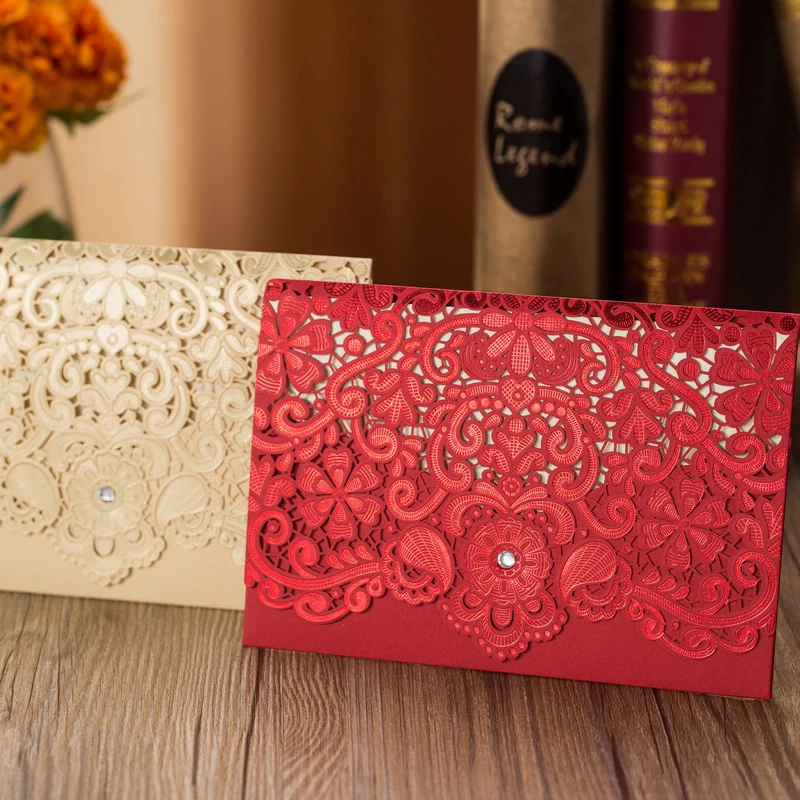 50pcs/lot Gold Red Laser Cut Luxury Elegant Marriage Invitations Card Floral Personalized or Blank Wedding Favors Party Supplies
50pcs/lot Gold Red Laser Cut Luxury Elegant Marriage Invitations Card Floral Personalized or Blank Wedding Favors Party Supplies