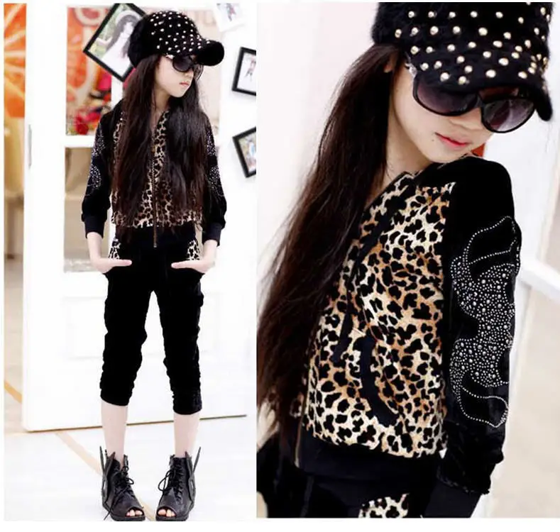 2014 Spring and summer New fashion children leopard sport sets Korean style Velvet black coat& pant for girl Free shipping F0321
2014 Spring and summer New fashion children leopard sport sets Korean style Velvet black coat& pant for girl Free shipping F0321