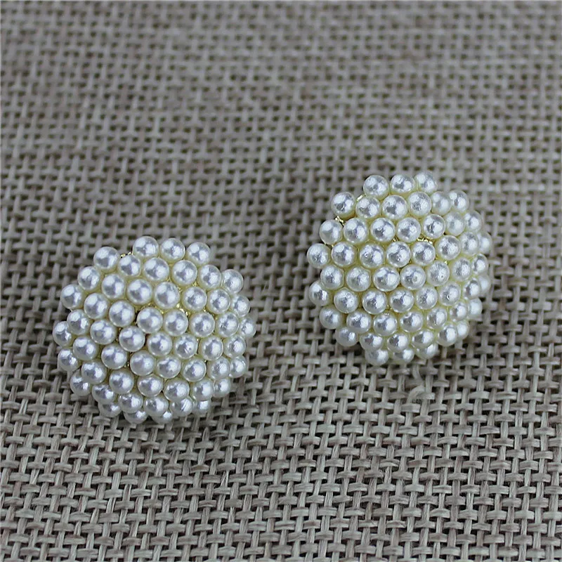 Hot new popular female jewelry, girls birthday party, beautiful pearl Round Earrings, Earrings FREE SHIPPING
Hot new popular female jewelry, girls birthday party, beautiful pearl Round Earrings, Earrings FREE SHIPPING