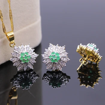 GZJY Fashion Jewelry Double Gold Color Green Zircon Pendant Necklace Stud Earrings Set For Women Wedding Party Birthday Gift
GZJY Fashion Jewelry Double Gold Color Green Zircon Pendant Necklace Stud Earrings Set For Women Wedding Party Birthday Gift
