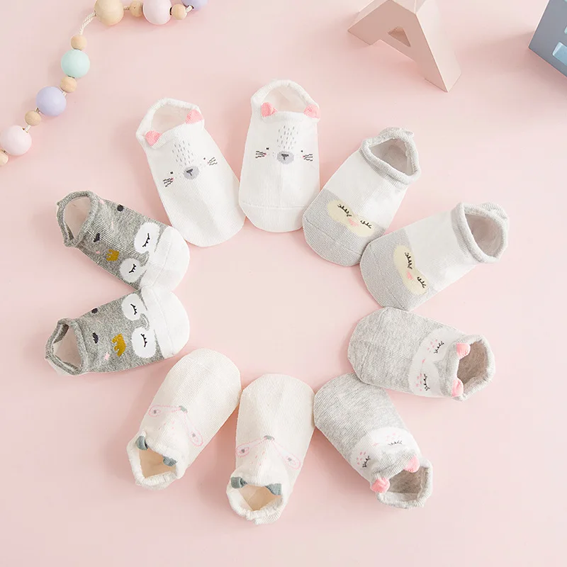 Alpaca spring and summer new stereo cartoon children invisible boat socks heel non-slip silicone baby socks ZQ050
Alpaca spring and summer new stereo cartoon children invisible boat socks heel non-slip silicone baby socks ZQ050