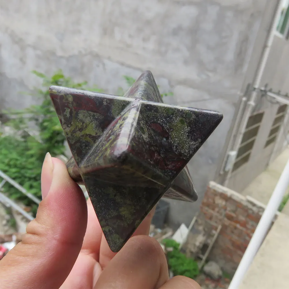 

96g Natural Stone Quartz Crystal Merkaba Star Carving for Crystal Reiki Healing Meditation Chakra Holiday Gift 2018