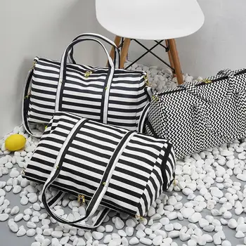 Casual Stripe Wavy Women Handbag With Shoe Pocket Large Capacity Crossbody Bag For Women Weekend Travel Bag Tote Sac 2018
Casual Stripe Wavy Women Handbag With Shoe Pocket Large Capacity Crossbody Bag For Women Weekend Travel Bag Tote Sac 2018