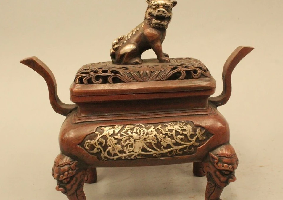 7"China Chinese Dynasty Palace Bronze Silver Lion Kylin Incense Burner Censer
7"China Chinese Dynasty Palace Bronze Silver Lion Kylin Incense Burner Censer