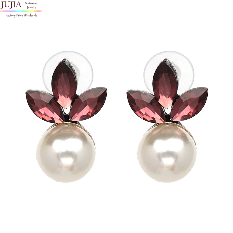 JUJIA good quality crystal with simulated pearl stud Earrings for women statement earring Factory Price earring wholesale
JUJIA good quality crystal with simulated pearl stud Earrings for women statement earring Factory Price earring wholesale
