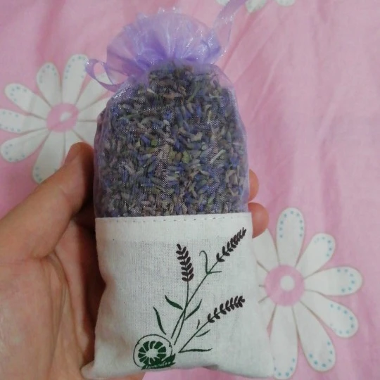 1 Pack Natural Rose Flowers Jasmine Lavender Bud Dried Flower Bag Aromatherapy Aromatic Sachet Car Room Air Refresh
1 Pack Natural Rose Flowers Jasmine Lavender Bud Dried Flower Bag Aromatherapy Aromatic Sachet Car Room Air Refresh