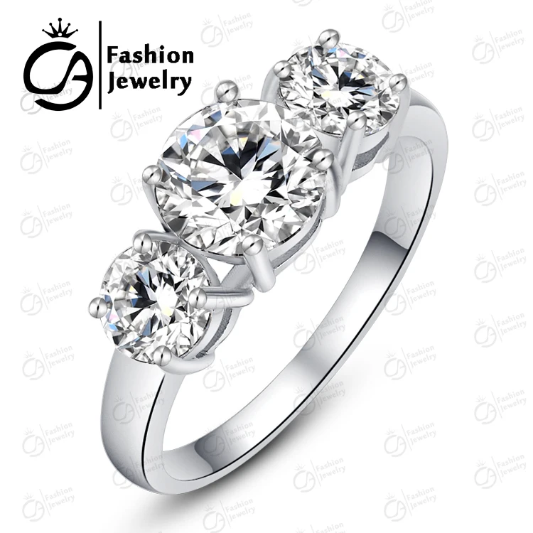 White Gold Sparkly Round-cut Halo Three-Stone Cubic Zirconia Engagement Wedding Bands Ring R88113
White Gold Sparkly Round-cut Halo Three-Stone Cubic Zirconia Engagement Wedding Bands Ring R88113