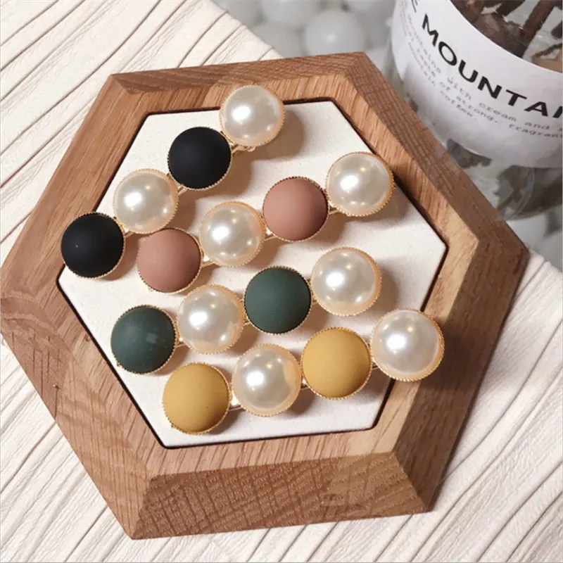 High-end hair accessories women's alloy hairpins collision color pearl ball medium duckbill bangs clip hairpin hairpin headwear
High-end hair accessories women's alloy hairpins collision color pearl ball medium duckbill bangs clip hairpin hairpin headwear