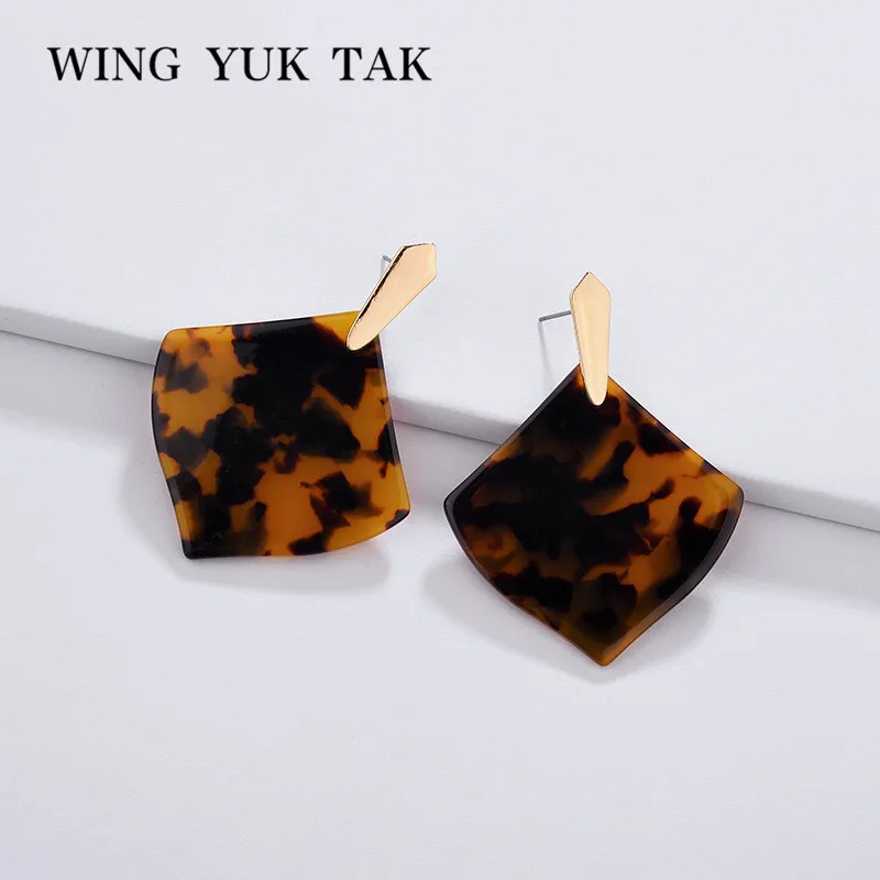 wing yuk tak Modern Women's Earrings For Women 5 Color Geometric Resin Leopard Print Drop Dangle Earrings Brincos Party Jewelry
wing yuk tak Modern Women's Earrings For Women 5 Color Geometric Resin Leopard Print Drop Dangle Earrings Brincos Party Jewelry