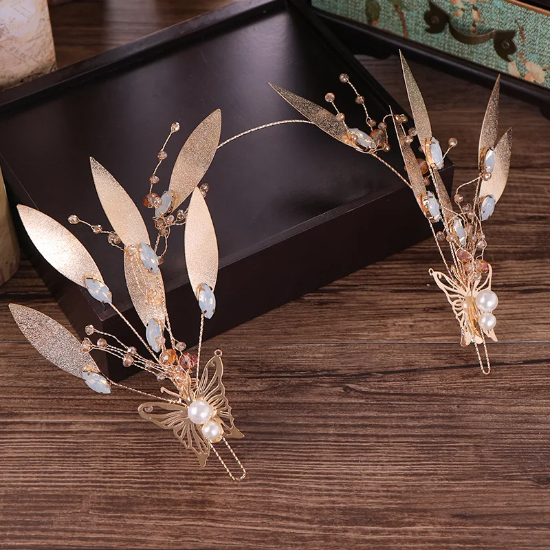Headpiece women hairband butterfly plant hair accessories pearls crystal beads handmade princess decoration bridal headdress
Headpiece women hairband butterfly plant hair accessories pearls crystal beads handmade princess decoration bridal headdress