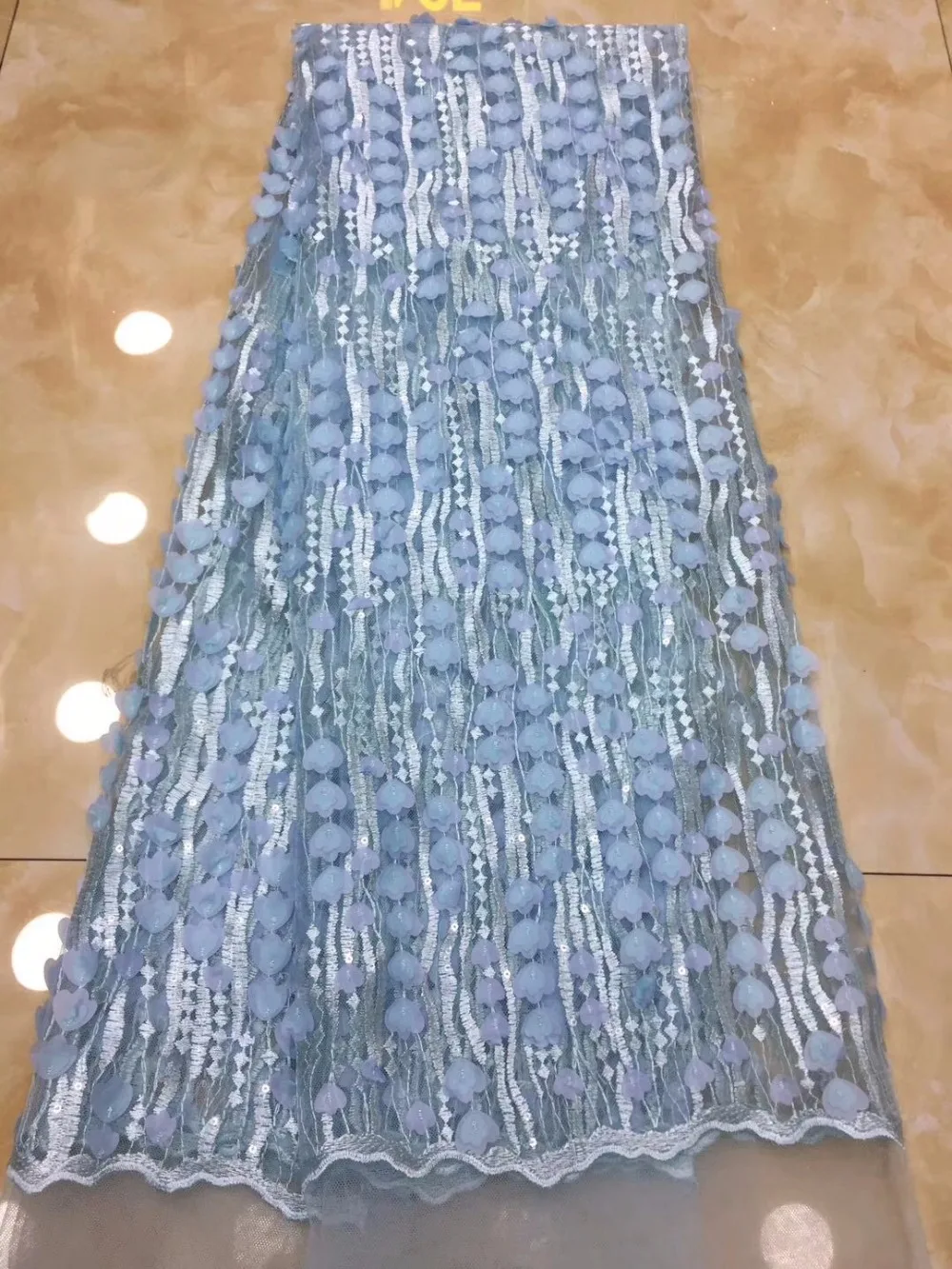 2018 Nigerian Laces Fabrics High Quality Tulle African Laces Fabric Wedding African French tulle Lace
2018 Nigerian Laces Fabrics High Quality Tulle African Laces Fabric Wedding African French tulle Lace