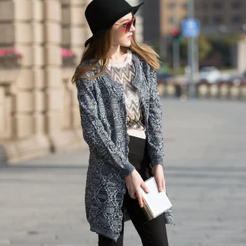New section long section of the hollow sun knit cardigan sweater coat female Sexy fashion cardigan jacket Discount promotion
New section long section of the hollow sun knit cardigan sweater coat female Sexy fashion cardigan jacket Discount promotion